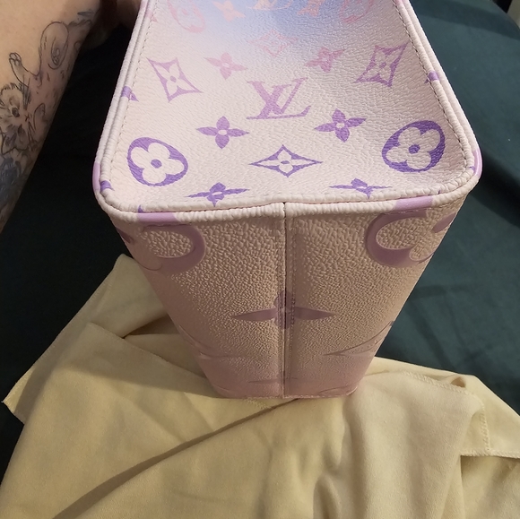 Louis Vuitton Sunrise Pastel OTG PM BNIB - Picture 8 of 13